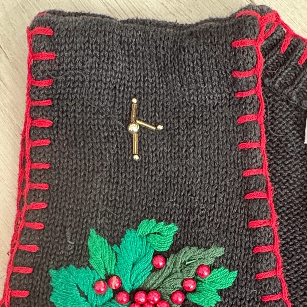 Victoria Jones Black Nutcracker Holiday Vest with Red Trim - Picture 3 of 9